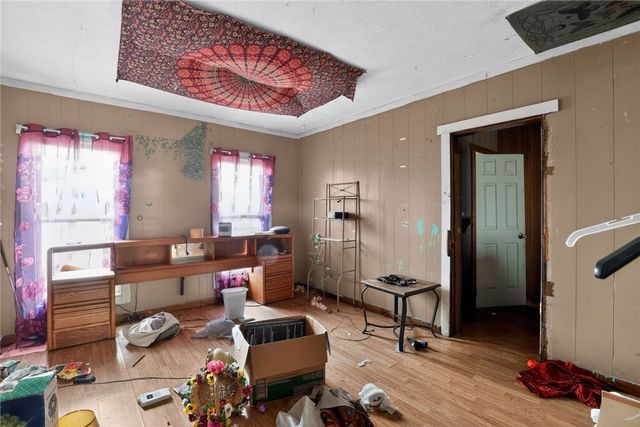 64 Stewart Ave, Greenville Boro, PA 16125