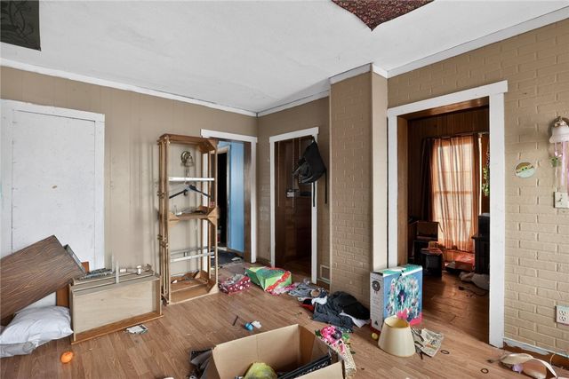 64 Stewart Ave, Greenville Boro, PA 16125