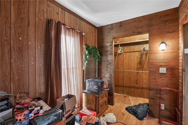 64 Stewart Ave, Greenville Boro, PA 16125