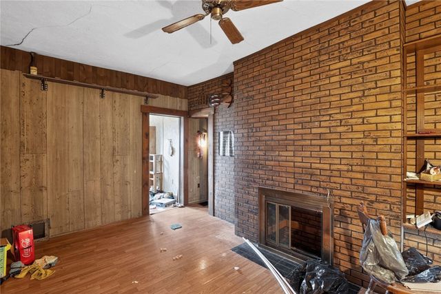 64 Stewart Ave, Greenville Boro, PA 16125