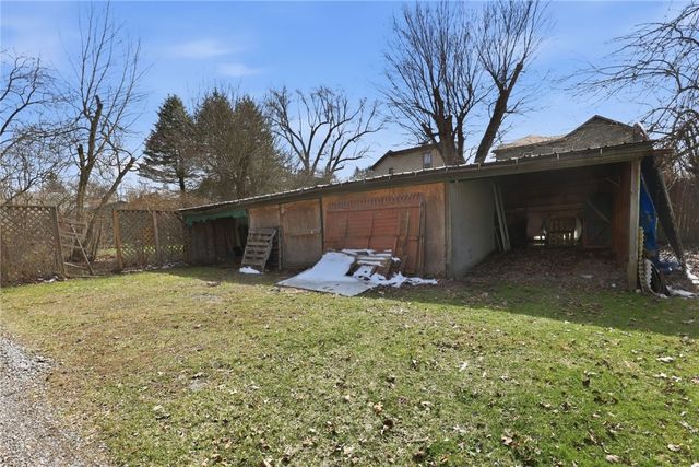 64 Stewart Ave, Greenville Boro, PA 16125