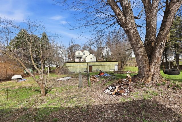 64 Stewart Ave, Greenville Boro, PA 16125