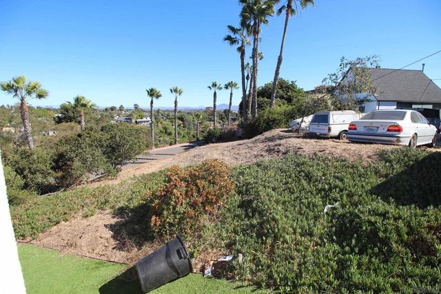 Marlton Dr, San Diego, CA 92104