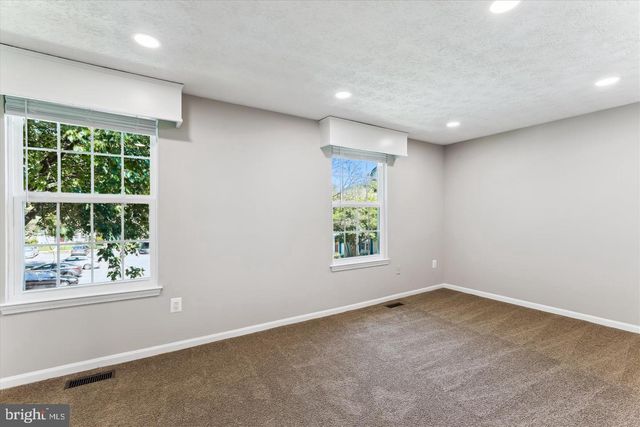 8345 SILVER TRUMPET DR, Columbia, MD 21045