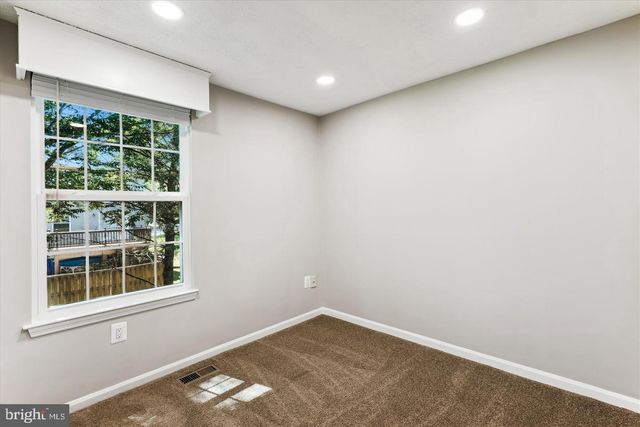 8345 SILVER TRUMPET DR, Columbia, MD 21045