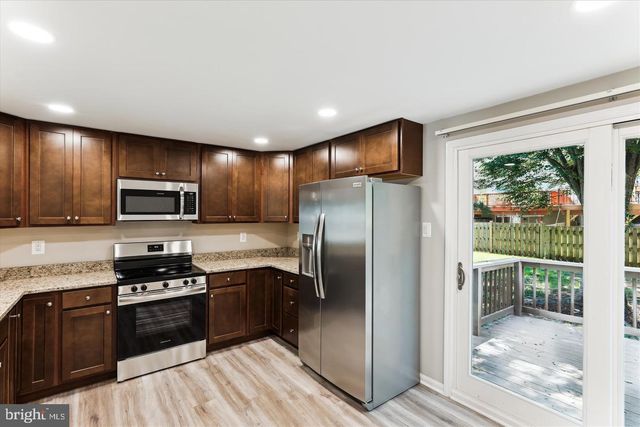 8345 SILVER TRUMPET DR, Columbia, MD 21045