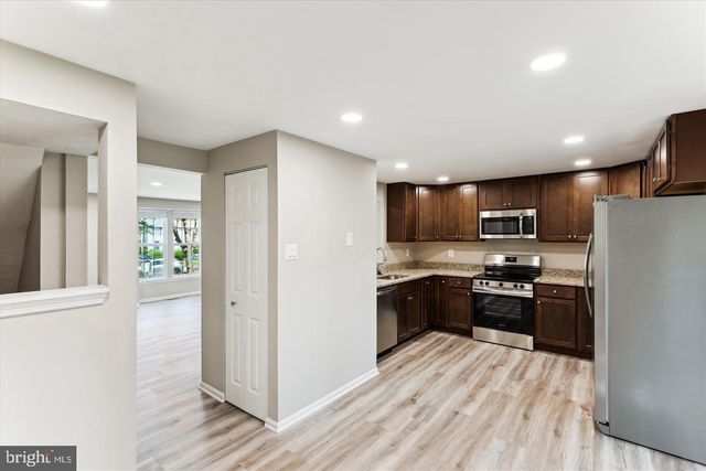 8345 SILVER TRUMPET DR, Columbia, MD 21045