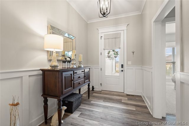 1619 Greenbrier Pointe, Henryville, IN 47126