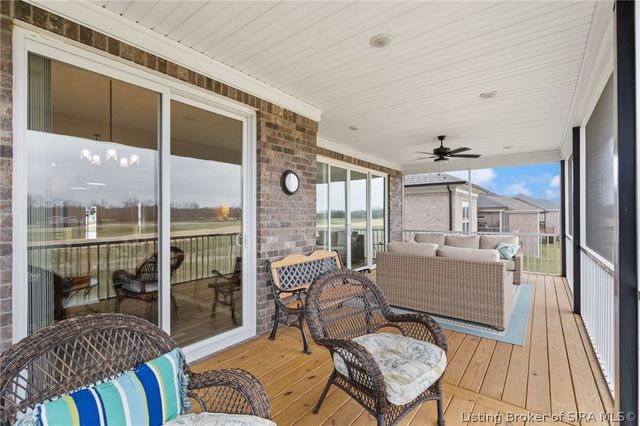 1619 Greenbrier Pointe, Henryville, IN 47126