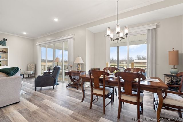 1619 Greenbrier Pointe, Henryville, IN 47126