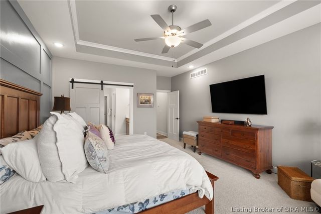 1619 Greenbrier Pointe, Henryville, IN 47126