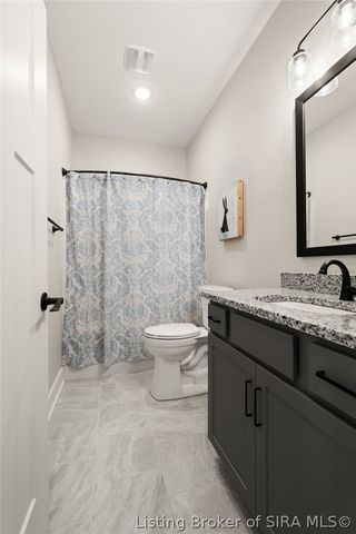 1619 Greenbrier Pointe, Henryville, IN 47126