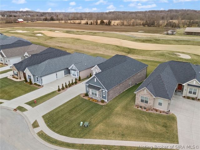 1619 Greenbrier Pointe, Henryville, IN 47126