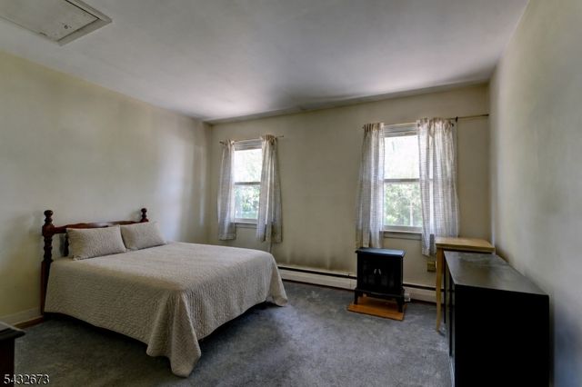68 Comly Rd, Lincoln Park Boro, NJ 07035