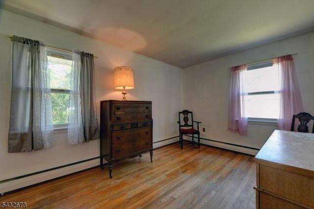 68 Comly Rd, Lincoln Park Boro, NJ 07035