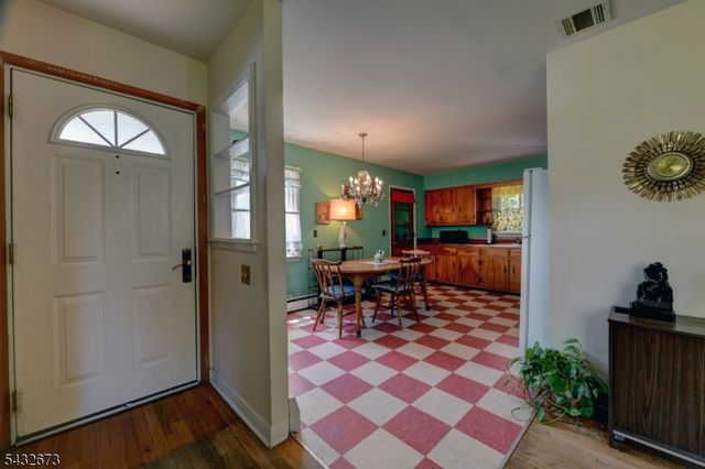 68 Comly Rd, Lincoln Park Boro, NJ 07035