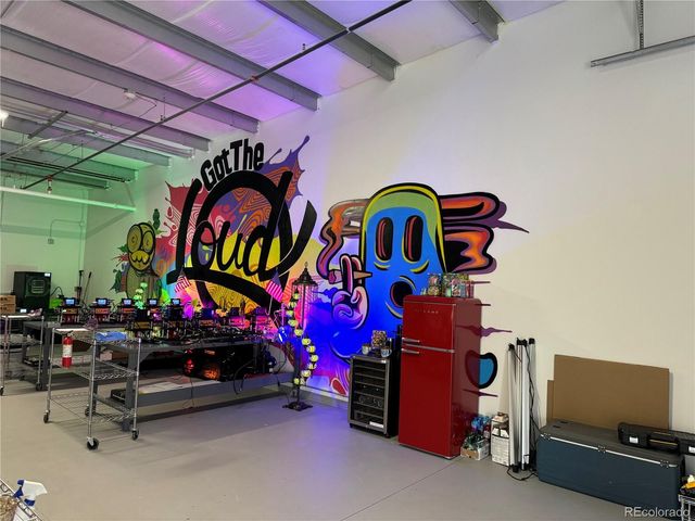 6101 Washington Street, Denver, CO 80216