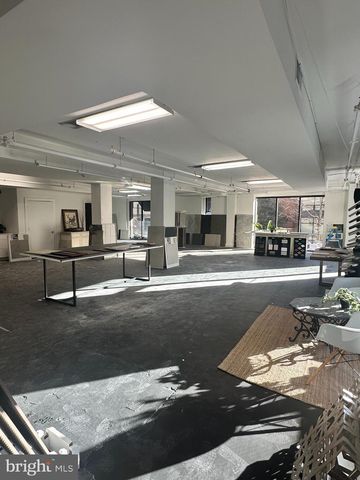 1822 SPRING GARDEN ST, Philadelphia, PA 19130