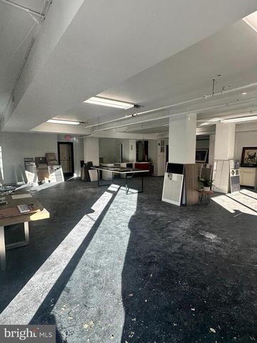 1822 SPRING GARDEN ST, Philadelphia, PA 19130