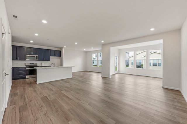 2680 Lawlor Lane, Naperville, IL 60564