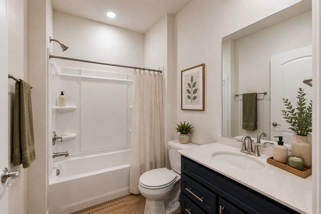 2680 Lawlor Lane, Naperville, IL 60564