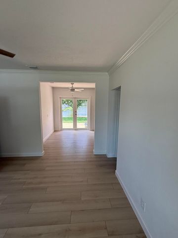 1417 Willow Road, West Palm Beach, FL 33406