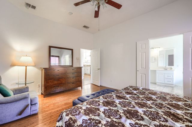 5402 Onset Bay Drive, Rowlett, TX 75089