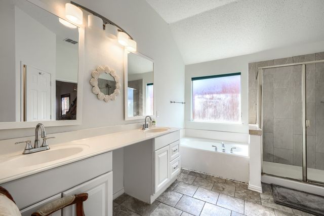 5402 Onset Bay Drive, Rowlett, TX 75089
