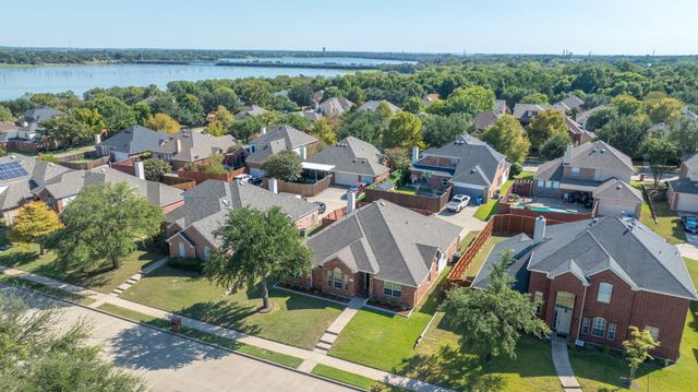 5402 Onset Bay Drive, Rowlett, TX 75089