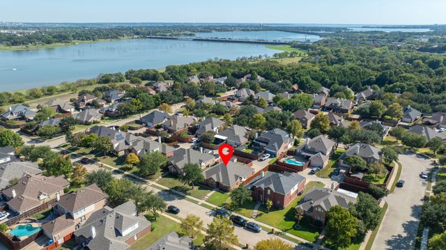 5402 Onset Bay Drive, Rowlett, TX 75089