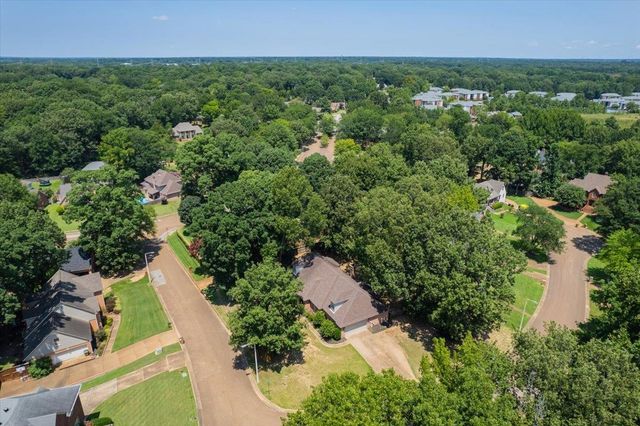 28 TIMBER VIEW CV, Memphis, TN 38018