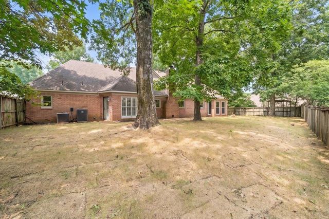 28 TIMBER VIEW CV, Memphis, TN 38018