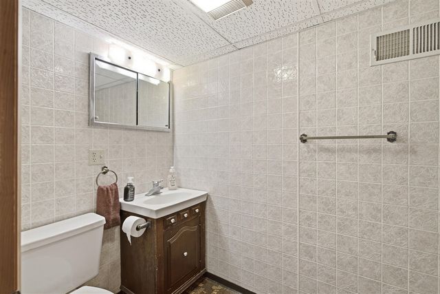 10020 Liszt Street, Portage, MI 49024