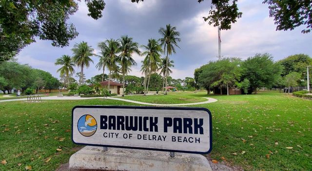 521 Sandpiper Circle, Delray Beach, FL 33445