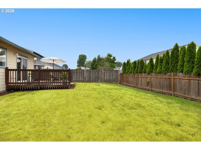 549 Se 72nd Ave, Hillsboro, OR 97123