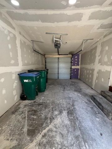 2437 Phelps St, Stockton, CA 95206