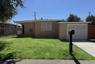 2437 Phelps St, Stockton, CA 95206