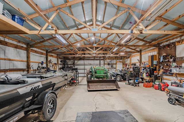 2291 Co Rd 2010, West Plains, MO 65775