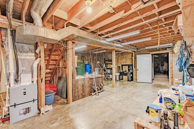 2291 Co Rd 2010, West Plains, MO 65775