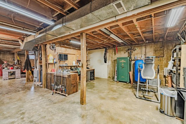 2291 Co Rd 2010, West Plains, MO 65775