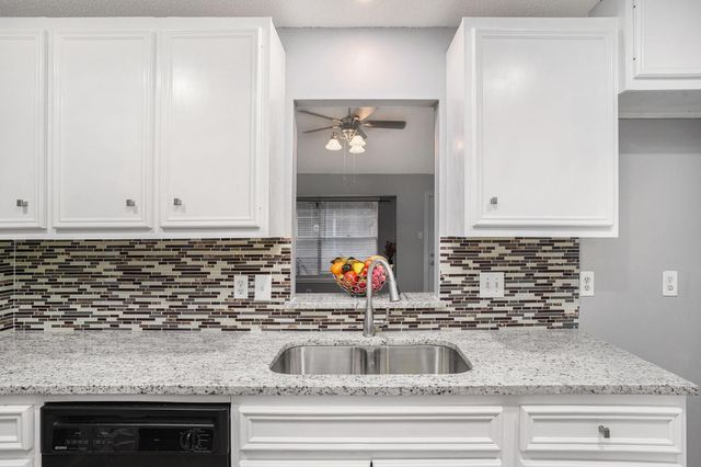 17306 Fife Lane, Webster, TX 77598