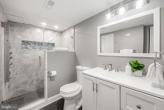 105 THOMAS RD, Glen Burnie, MD 21060