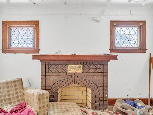 5282 Lakeview Street, Detroit, MI 48213