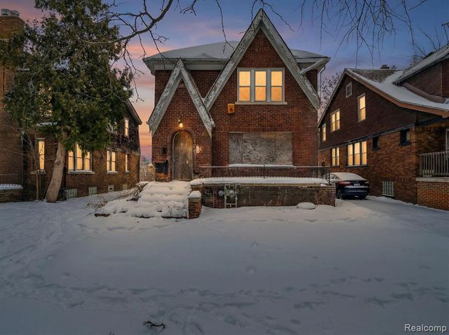 5282 Lakeview Street, Detroit, MI 48213