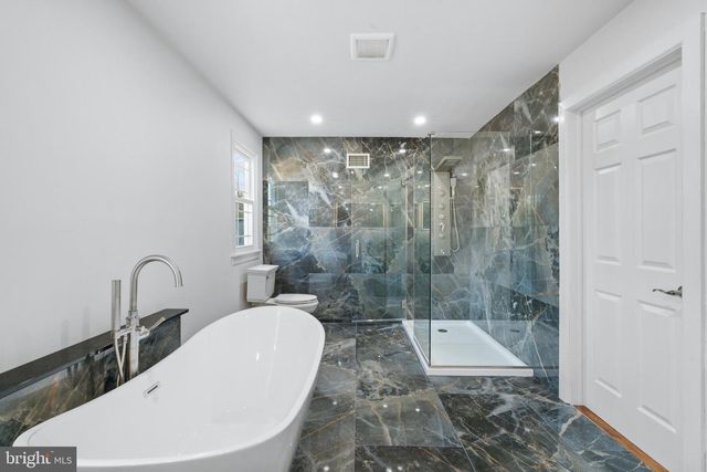 327 GEIGEL HILL RD, Ottsville, PA 18942