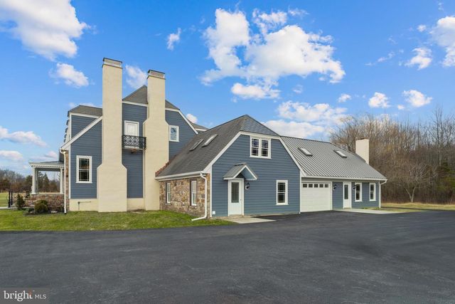 327 GEIGEL HILL RD, Ottsville, PA 18942