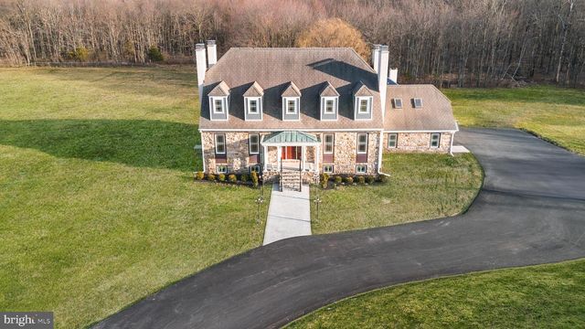 327 GEIGEL HILL RD, Ottsville, PA 18942