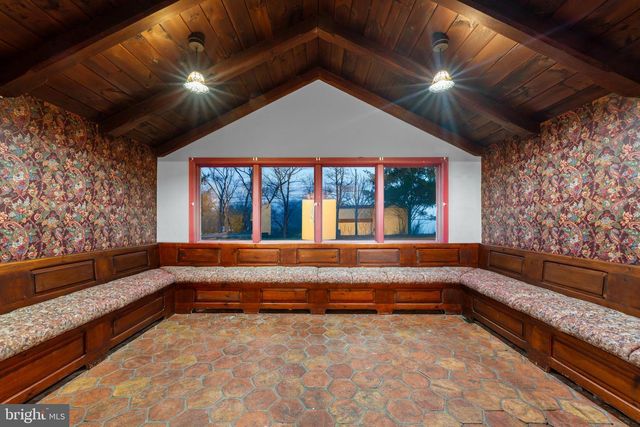 327 GEIGEL HILL RD, Ottsville, PA 18942