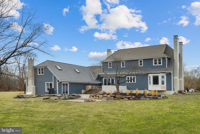 327 GEIGEL HILL RD, Ottsville, PA 18942