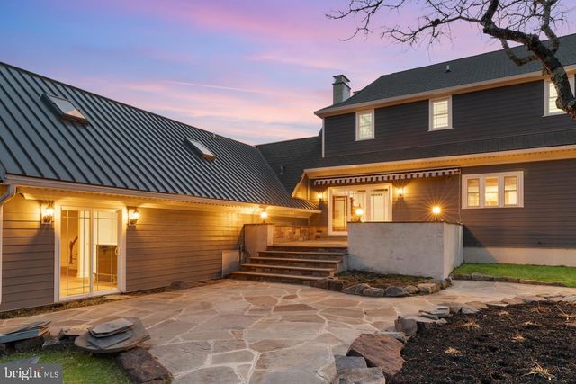 327 GEIGEL HILL RD, Ottsville, PA 18942